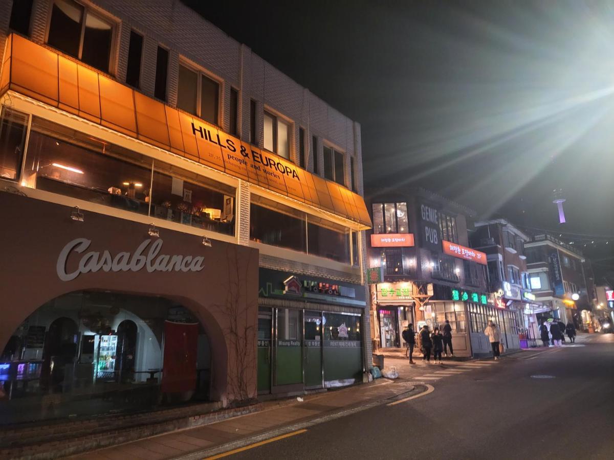 On The Main Street Of Hbc #4 Villa Seoul Exterior photo