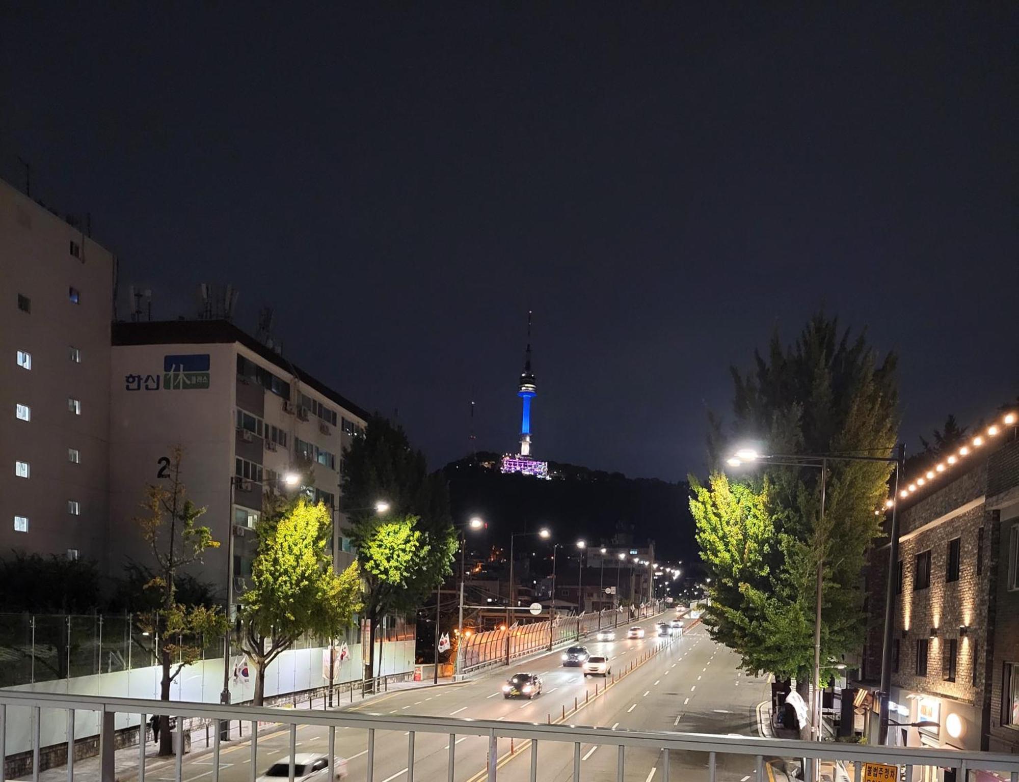 On The Main Street Of Hbc #4 Villa Seoul Exterior photo